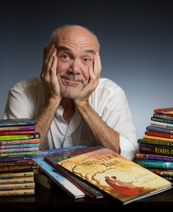 Bruce-and-His-Books-_SM_photo-by-Chuck-Wainwright
